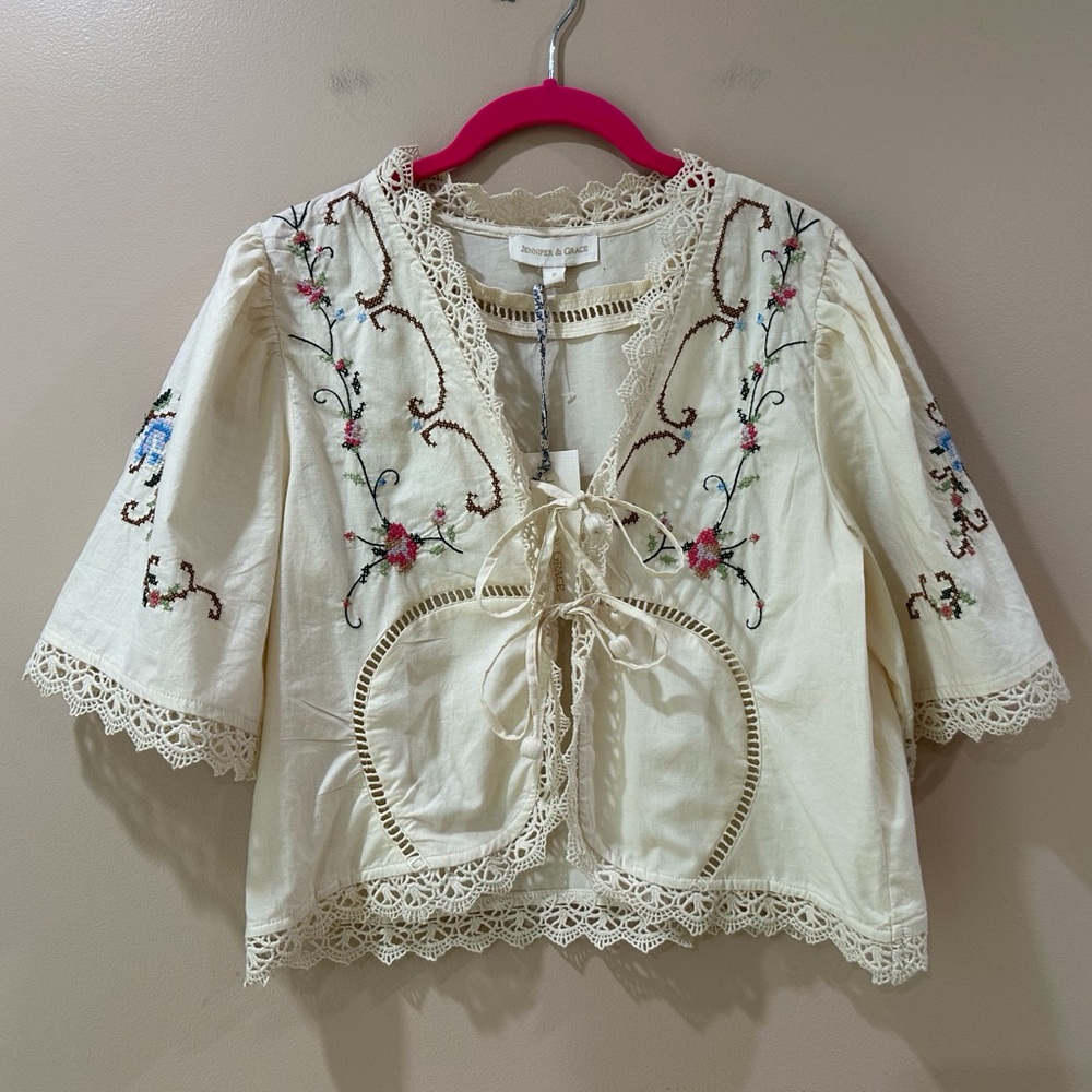 NWT Jennifer Grace Cream Tie Top Floral Embroidered Cottagecore Boho Womens S